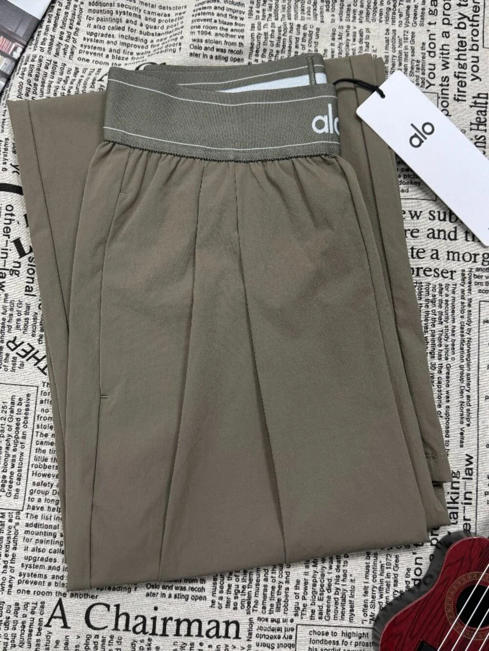 Women's NWT ALO Yoga🍂Suit Up Trouser Olive（Regular Limited）🎻30 inches